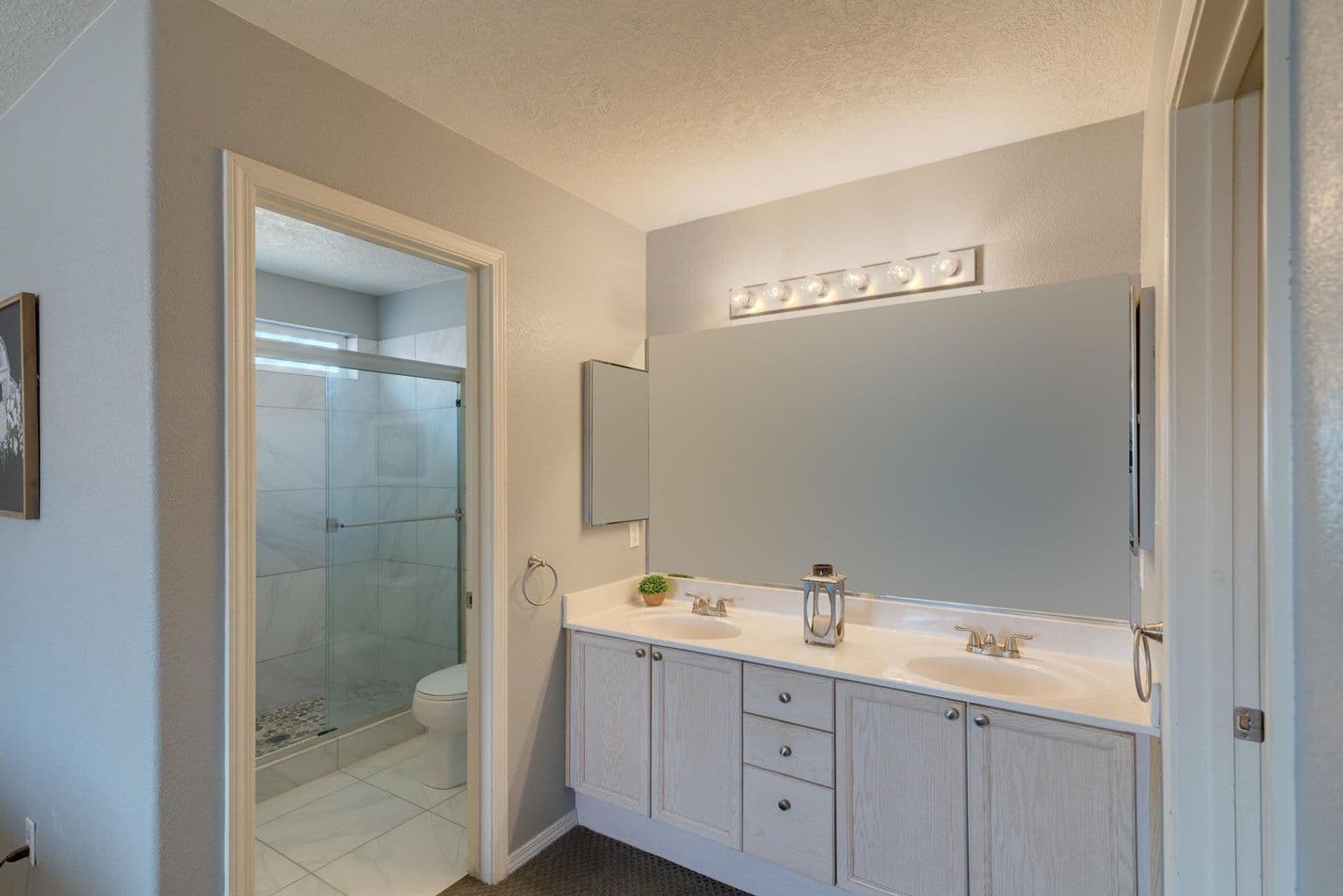 Albuquerque House: 9004 Pumice St NE