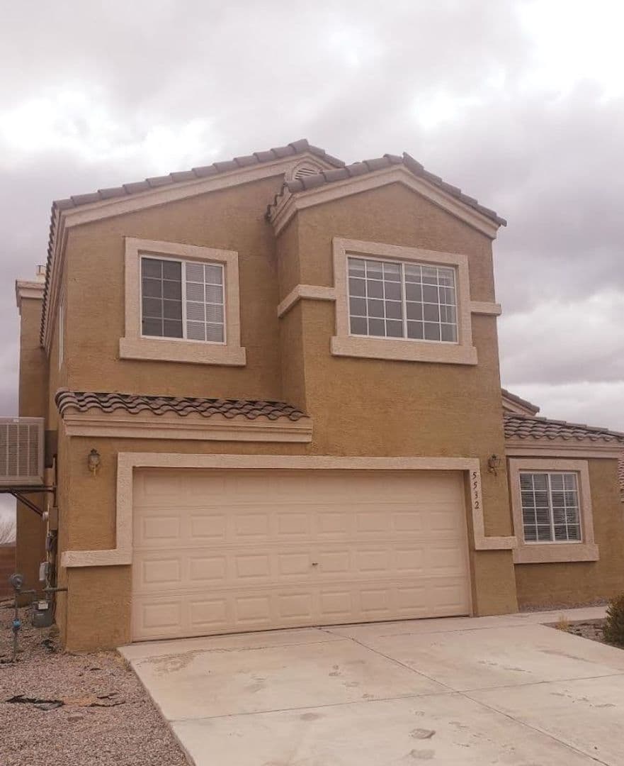 Rio Rancho House: 5532 Fence Lake Dr NE
