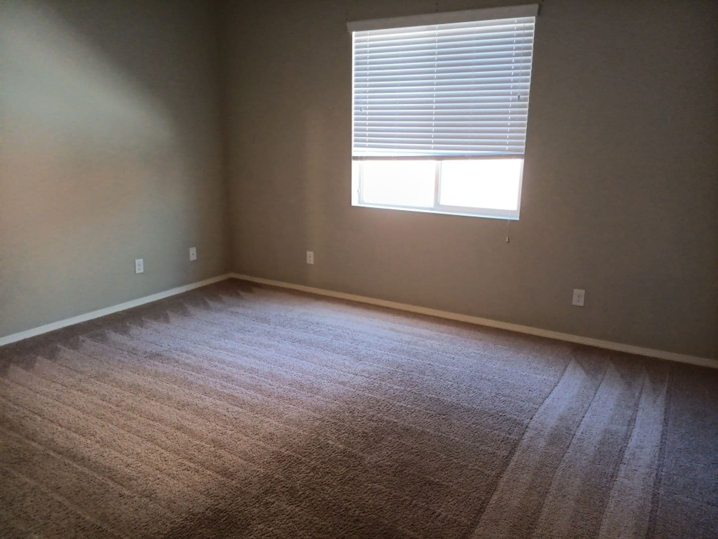 Albuquerque House: 6705 Kayser Mill Rd NW