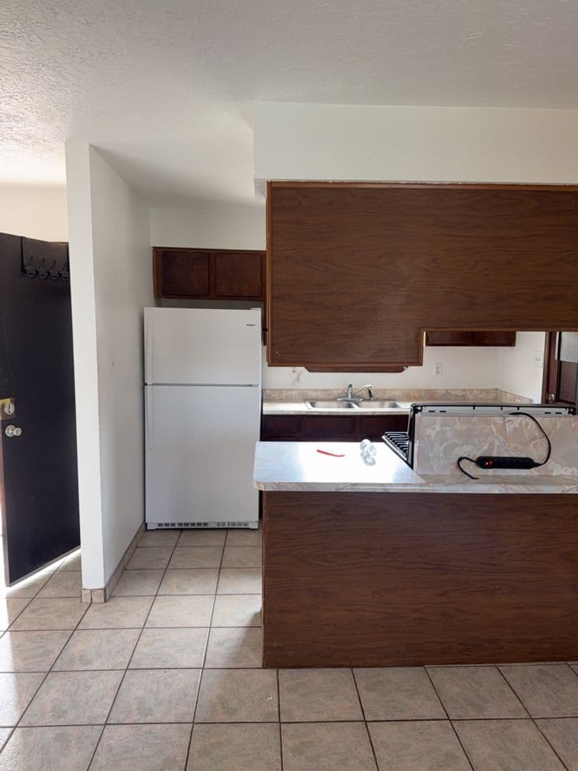 Albuquerque House: 2313 Raymac Rd SW