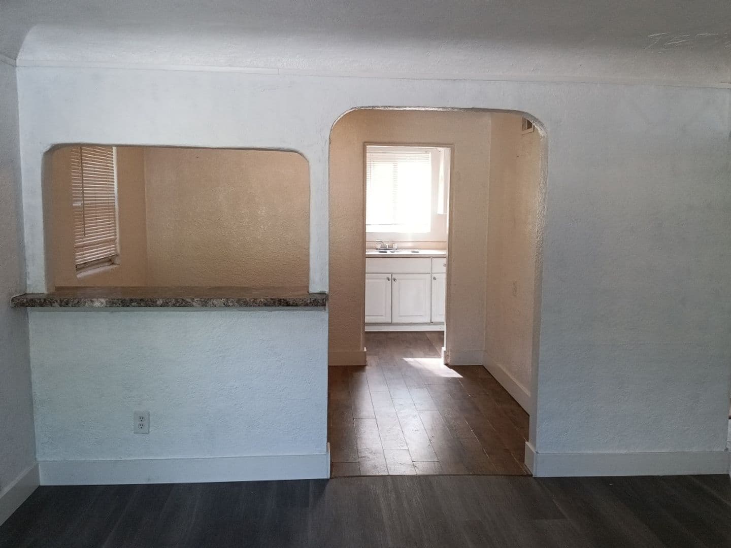 Albuquerque House: 4449 3rd St NW