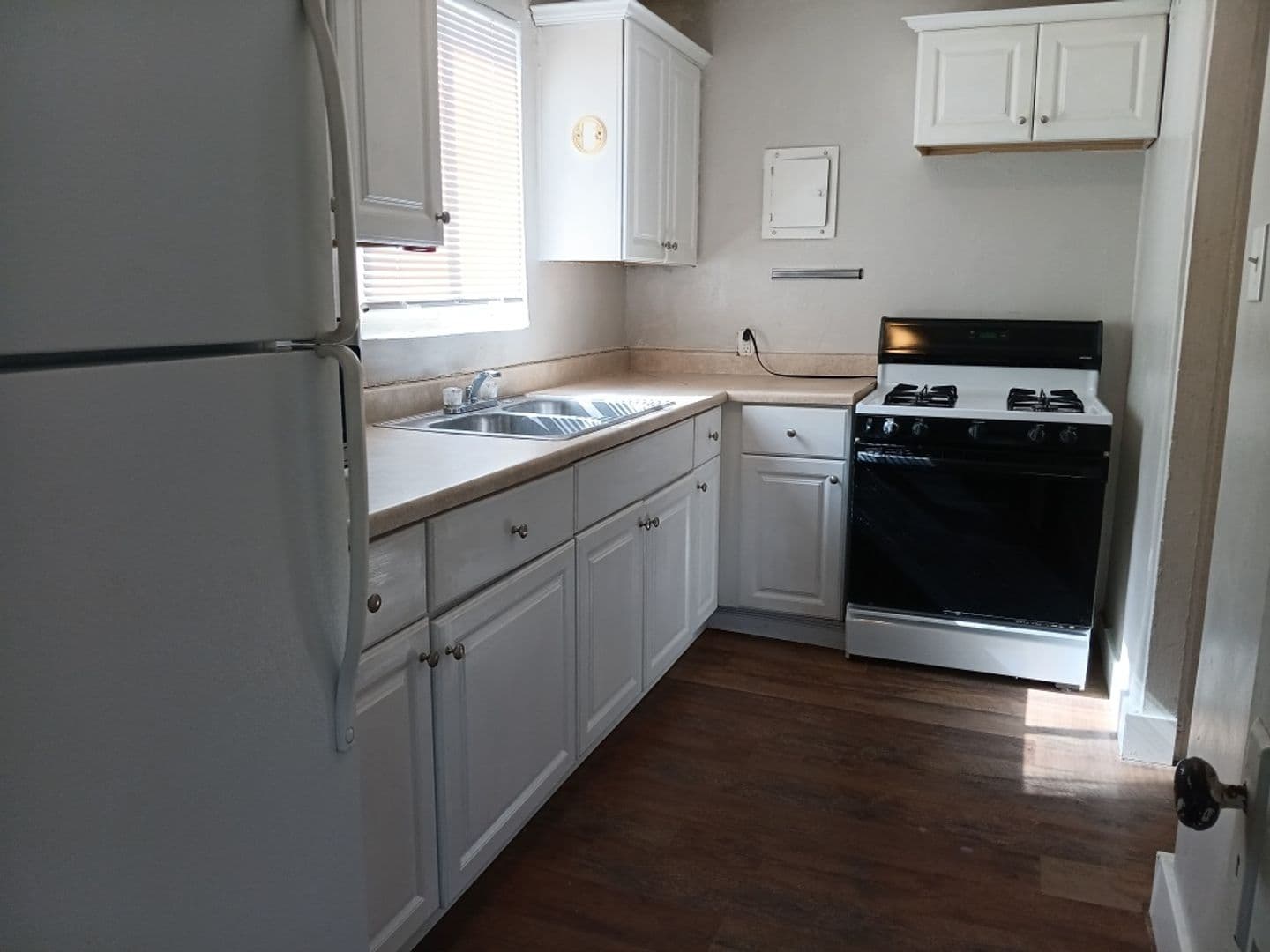 Albuquerque House: 4449 3rd St NW