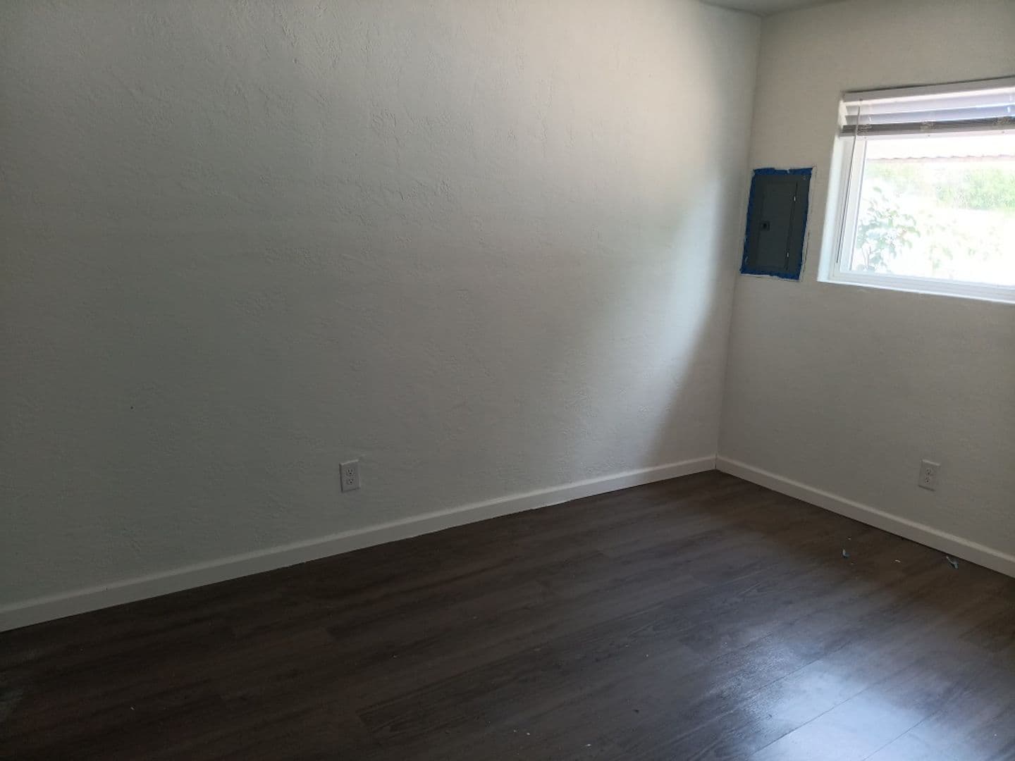 Albuquerque House: 1414 Erbbe St NE