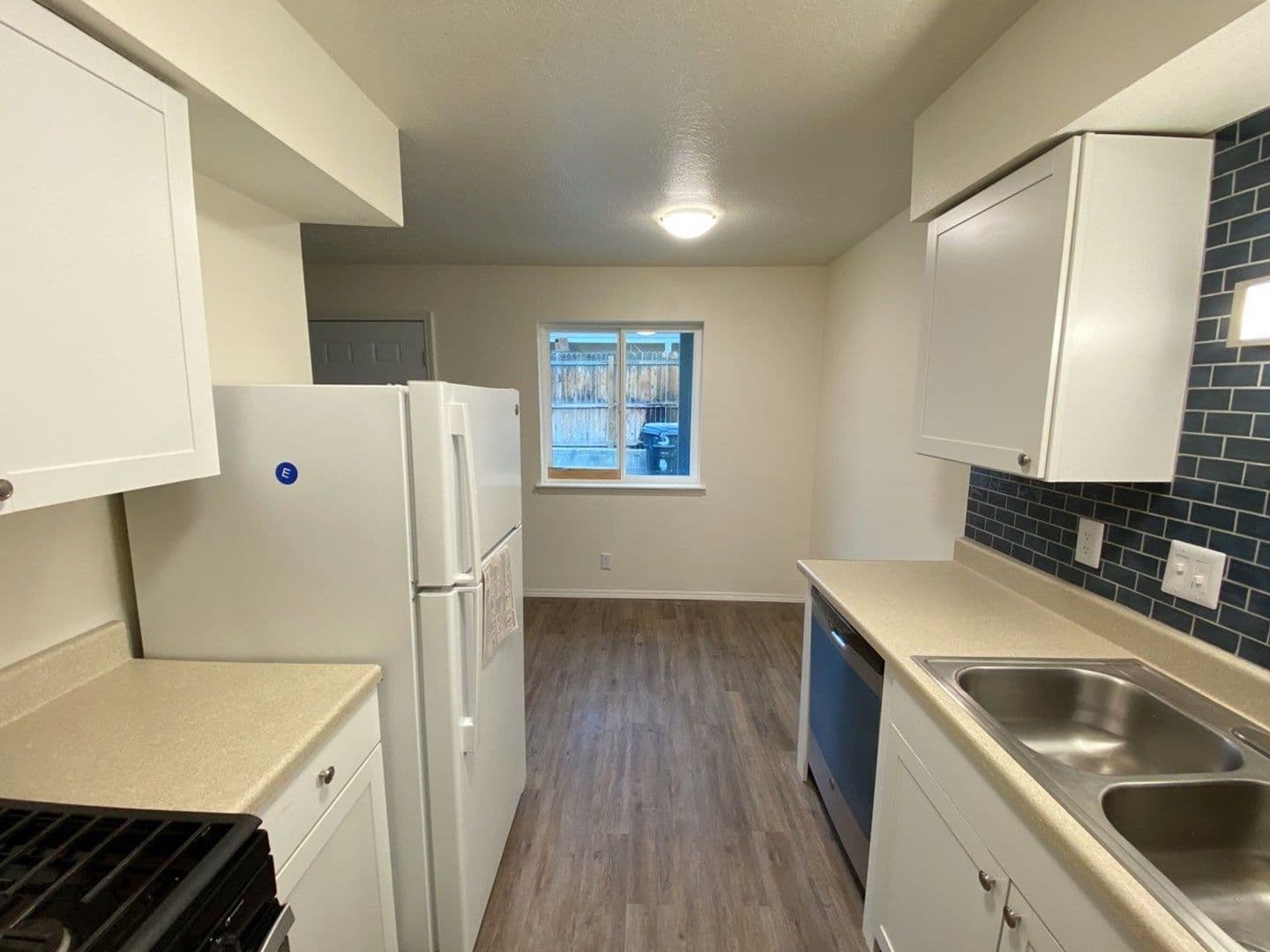 Albuquerque Apartment: 12120 Menaul Blvd NE