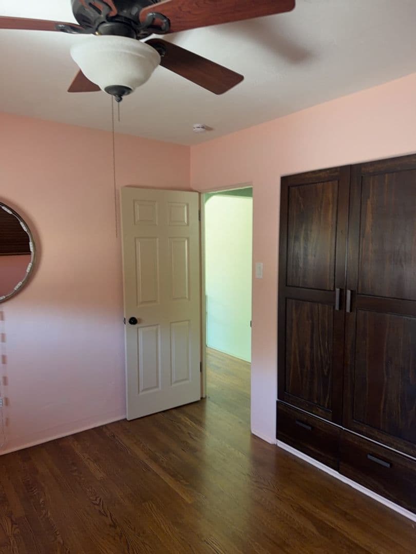 Albuquerque House: 2903 Hyder Ave SE