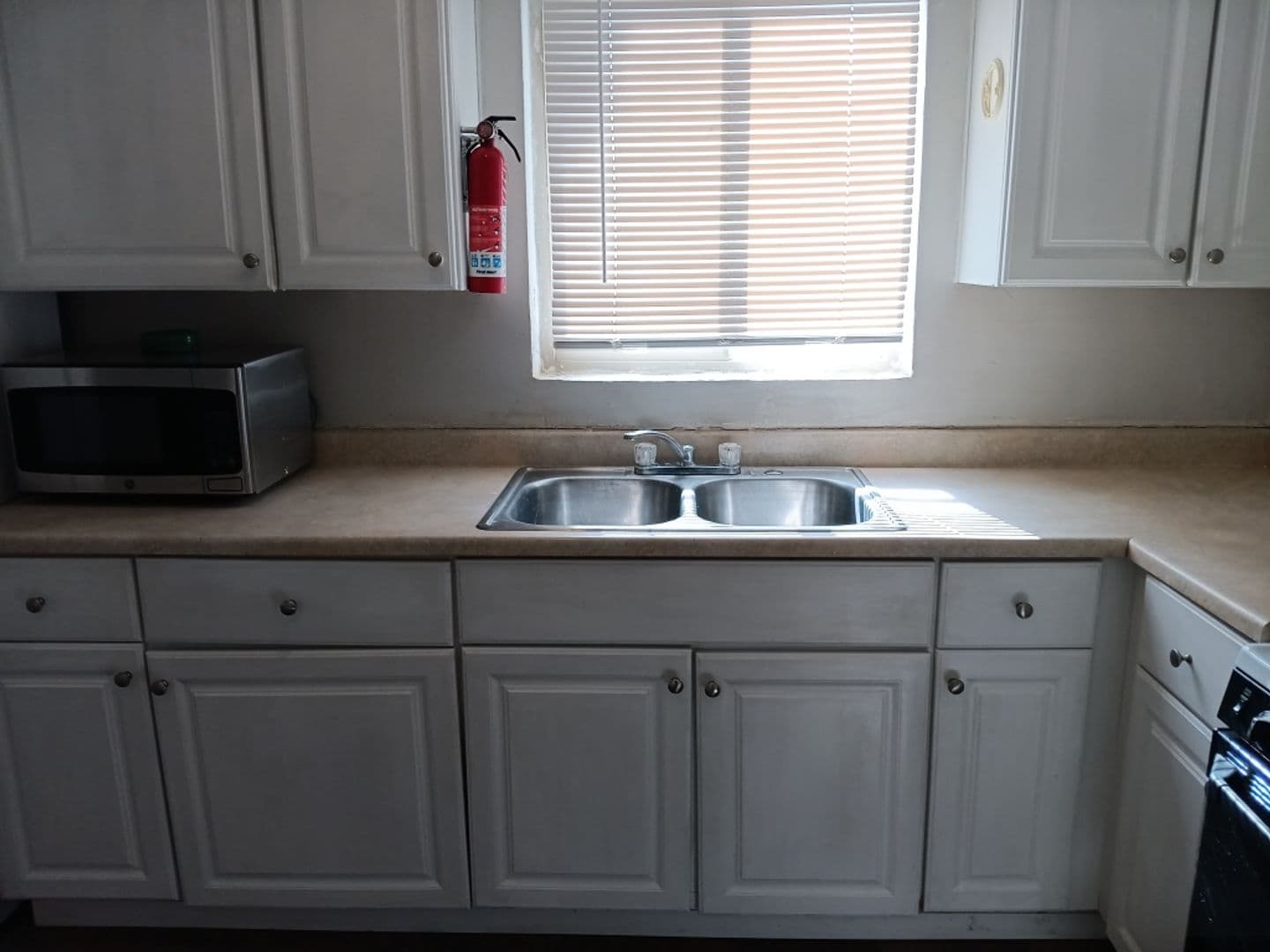 Albuquerque House: 4449 3rd St NW
