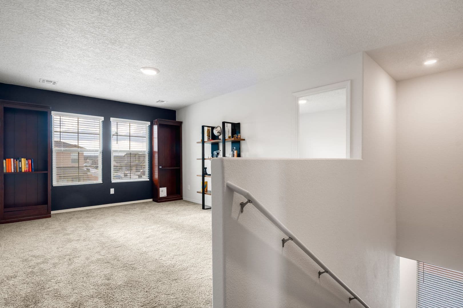 Rio Rancho House: 1504 Woods St NE