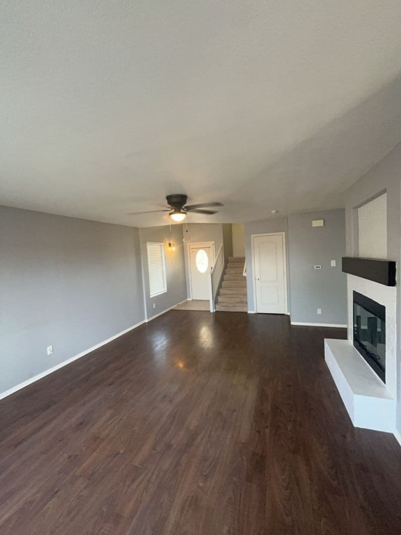 Albuquerque House: 6309 Dante Ln NW