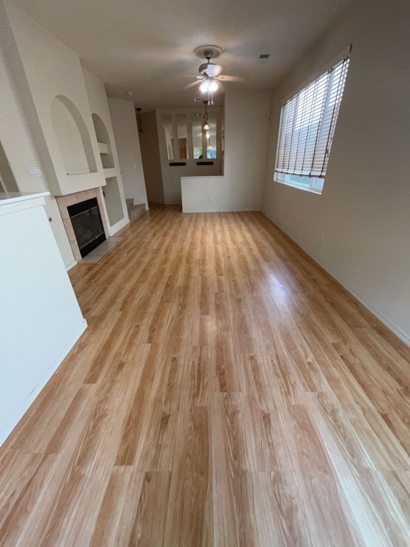 Albuquerque House: 7817 Louisiana Blvd NE Unit 202