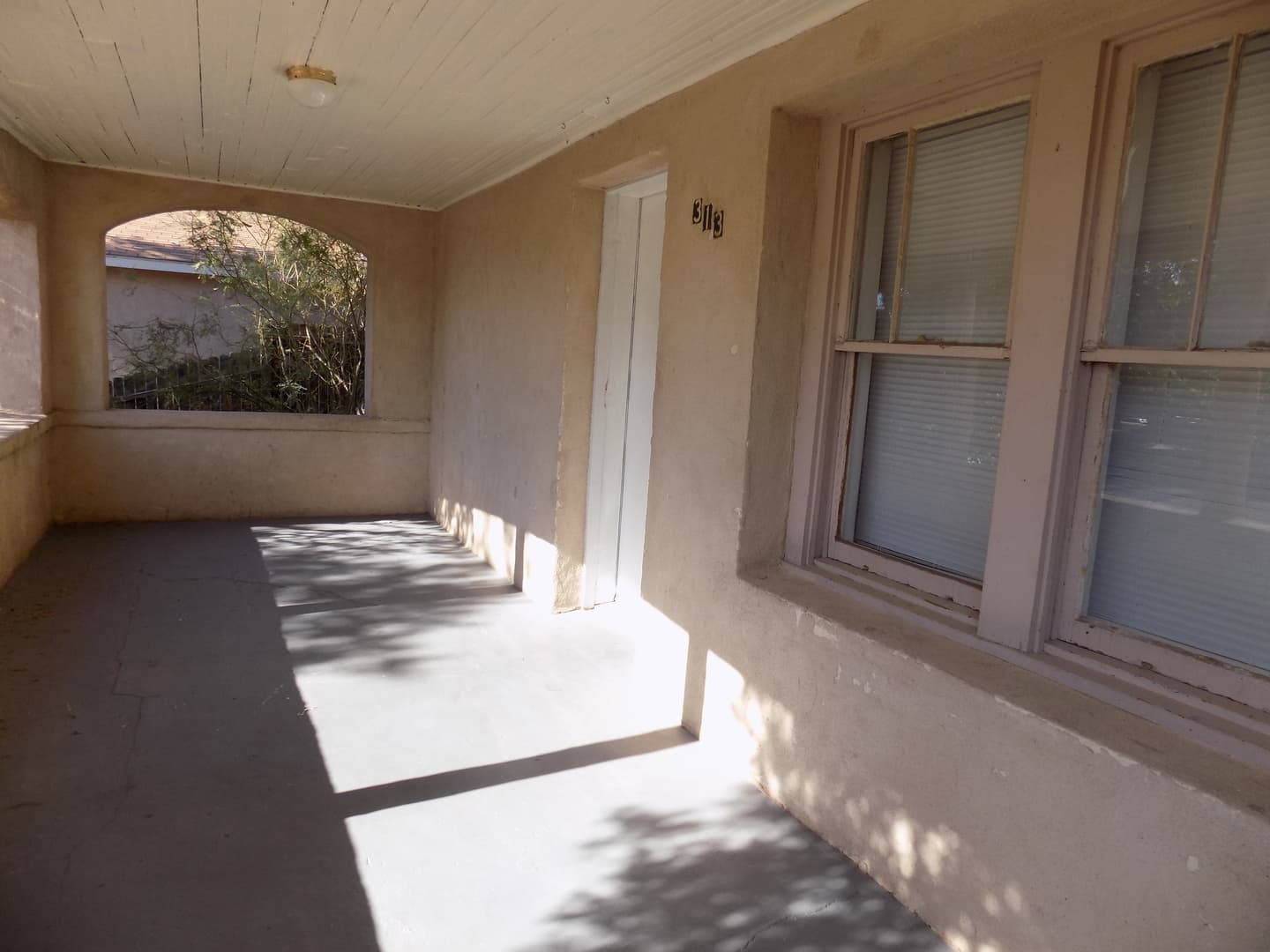 Albuquerque Apartment: 313 Columbia Dr SE