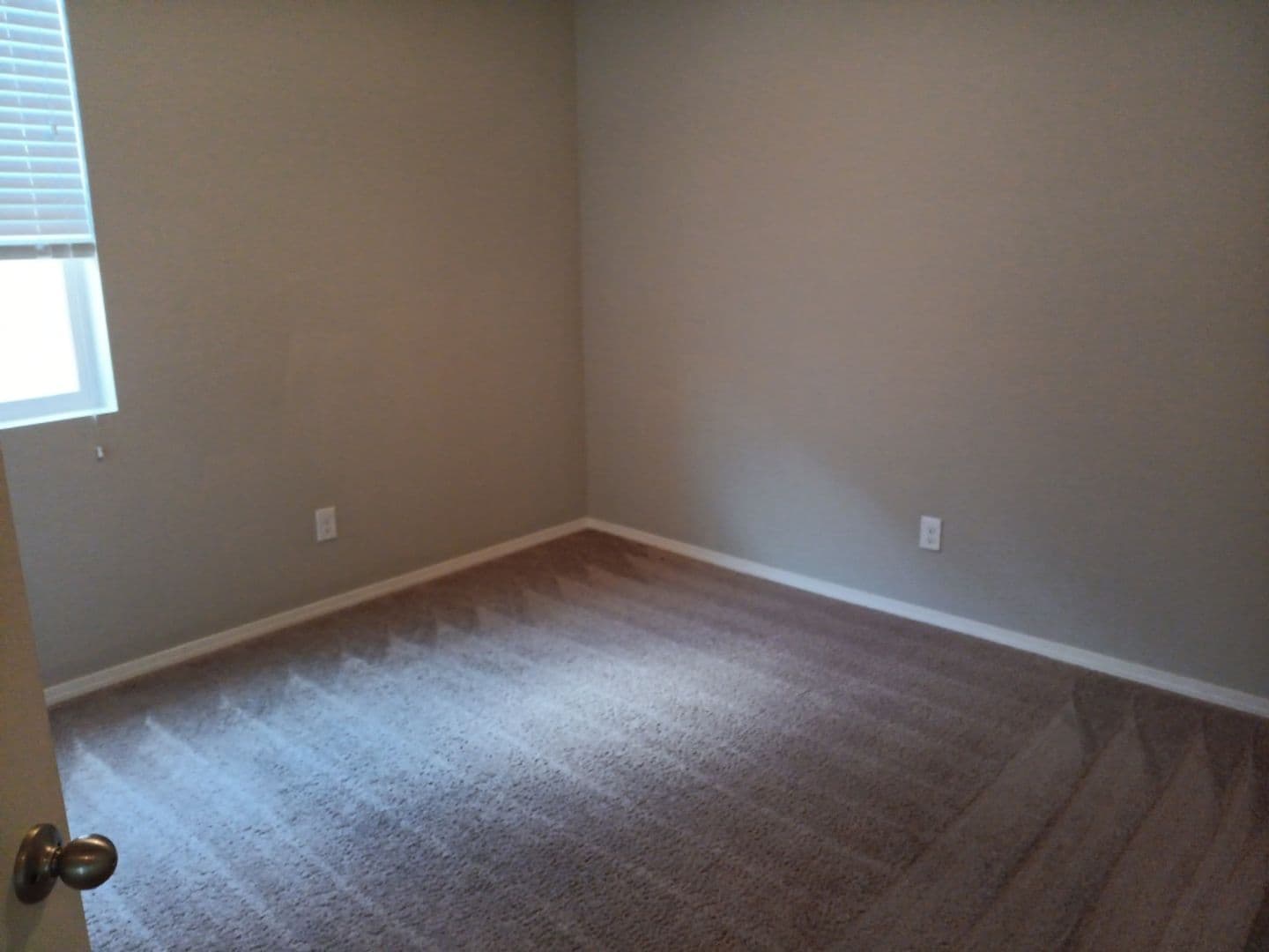 Albuquerque House: 6705 Kayser Mill Rd NW