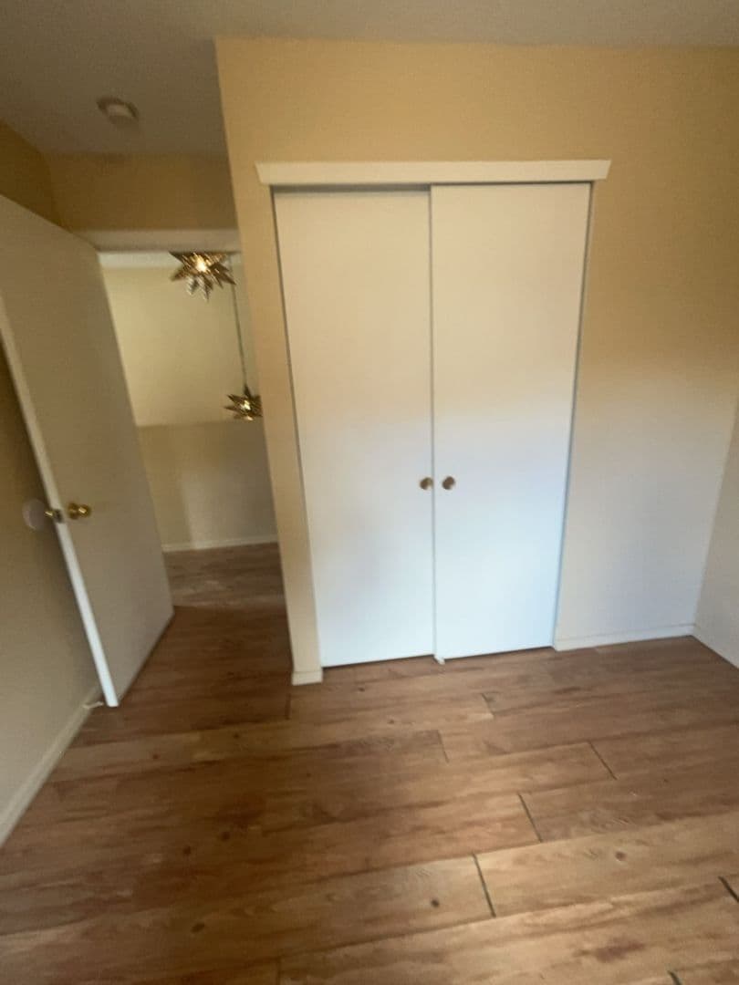 Albuquerque House: 4272 Altura Vista Ln NE