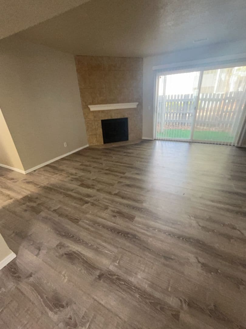 Albuquerque House: 3825 Montgomery Blvd NE Apt 102