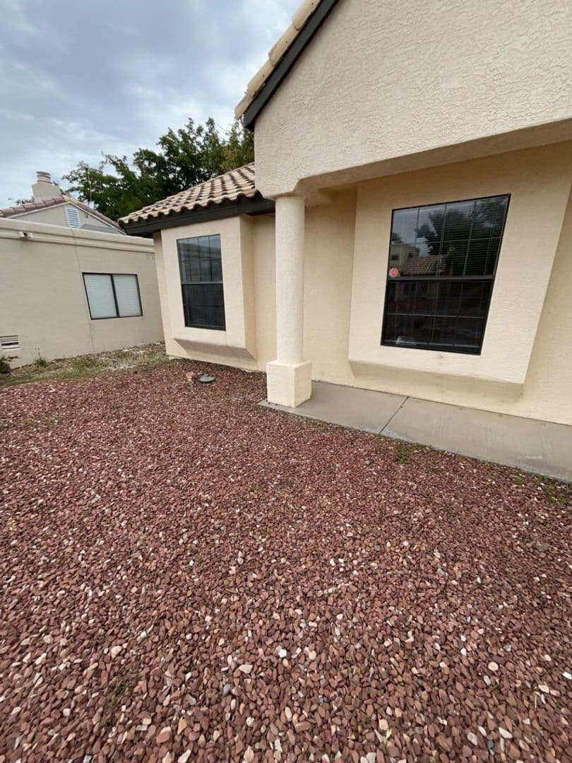 Albuquerque House: 7612 Elderwood Dr NW
