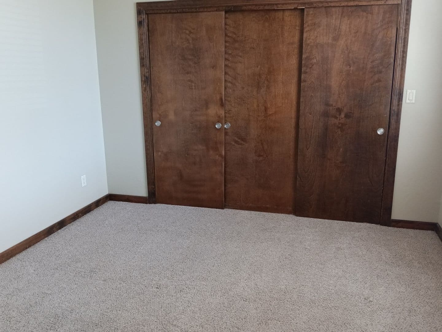Albuquerque Apartment: 915 Edith Blvd NE