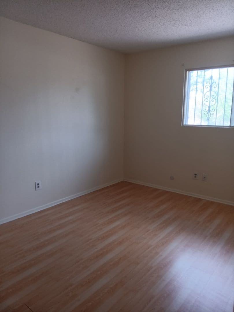 Albuquerque House: 6308 Jo Ann Pl. NE