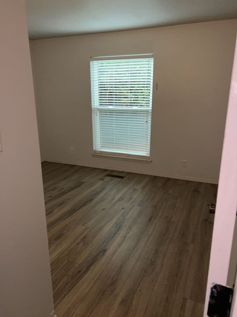 Albuquerque House: 5352 Thomas Pl NE