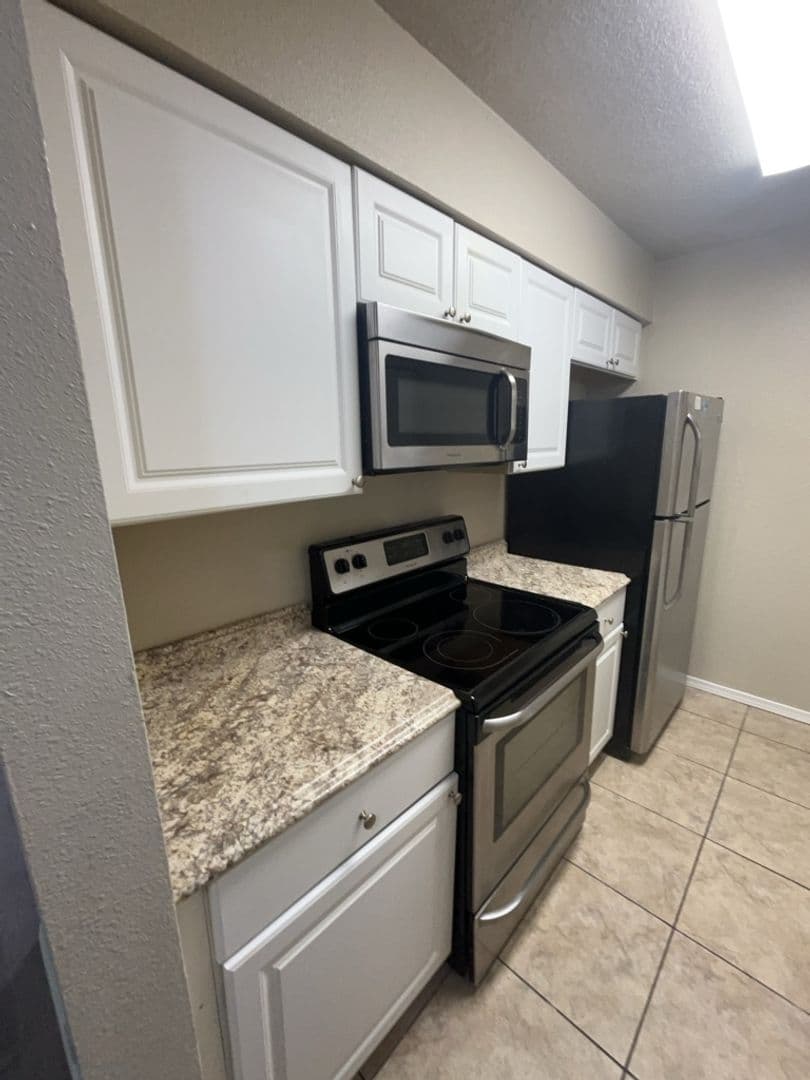 Albuquerque House: 3825 Montgomery Blvd NE Apt 102