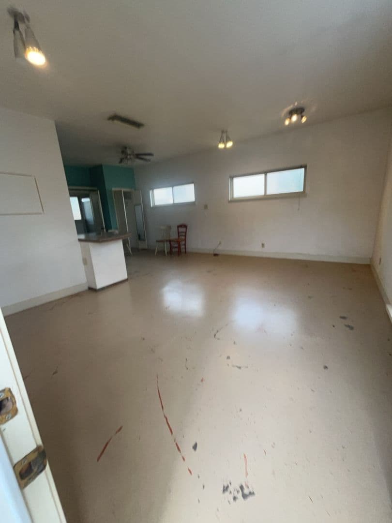 Albuquerque House: 1313 Girard Blvd. SE, Casita Studio