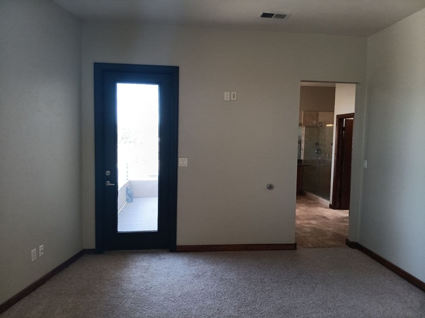 Albuquerque Apartment: 915 Edith Blvd NE