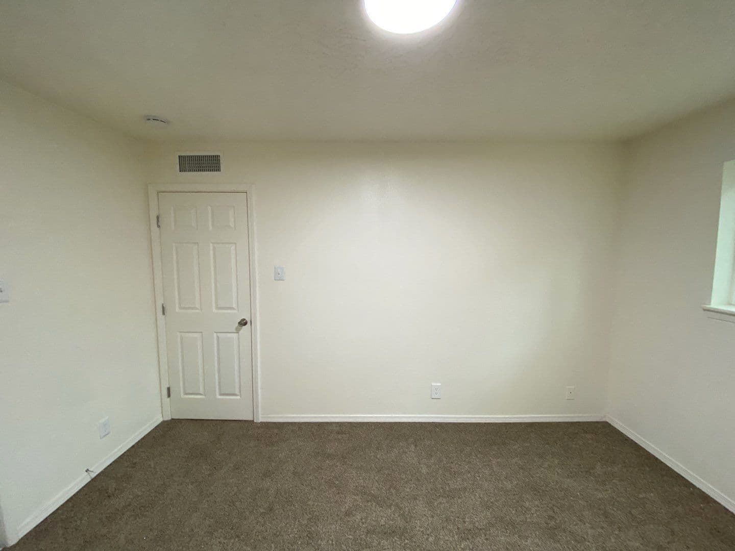 Albuquerque Apartment: 12120 Menaul Blvd NE