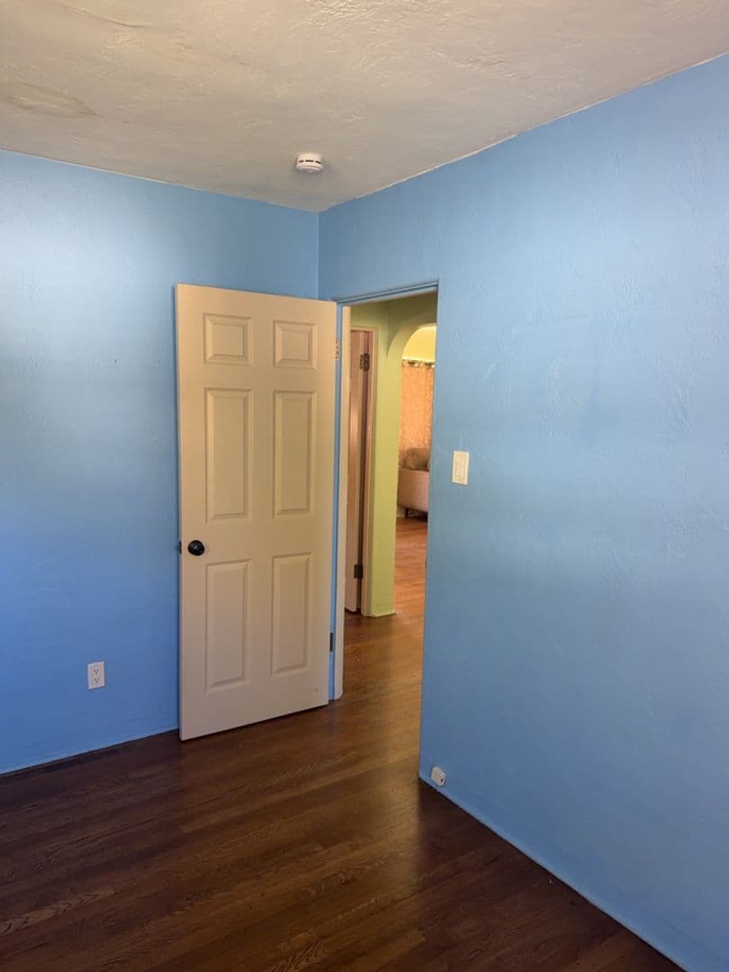 Albuquerque House: 2903 Hyder Ave SE