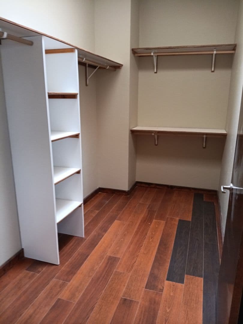 Albuquerque Apartment: 915 Edith Blvd NE