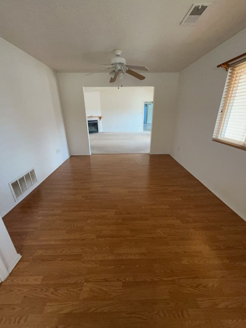 Albuquerque House: 11727 Deer Lodge Rd SE