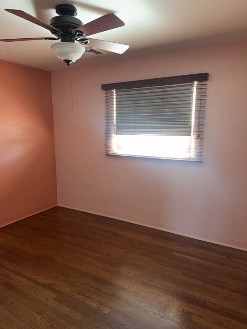 Albuquerque House: 2903 Hyder Ave SE