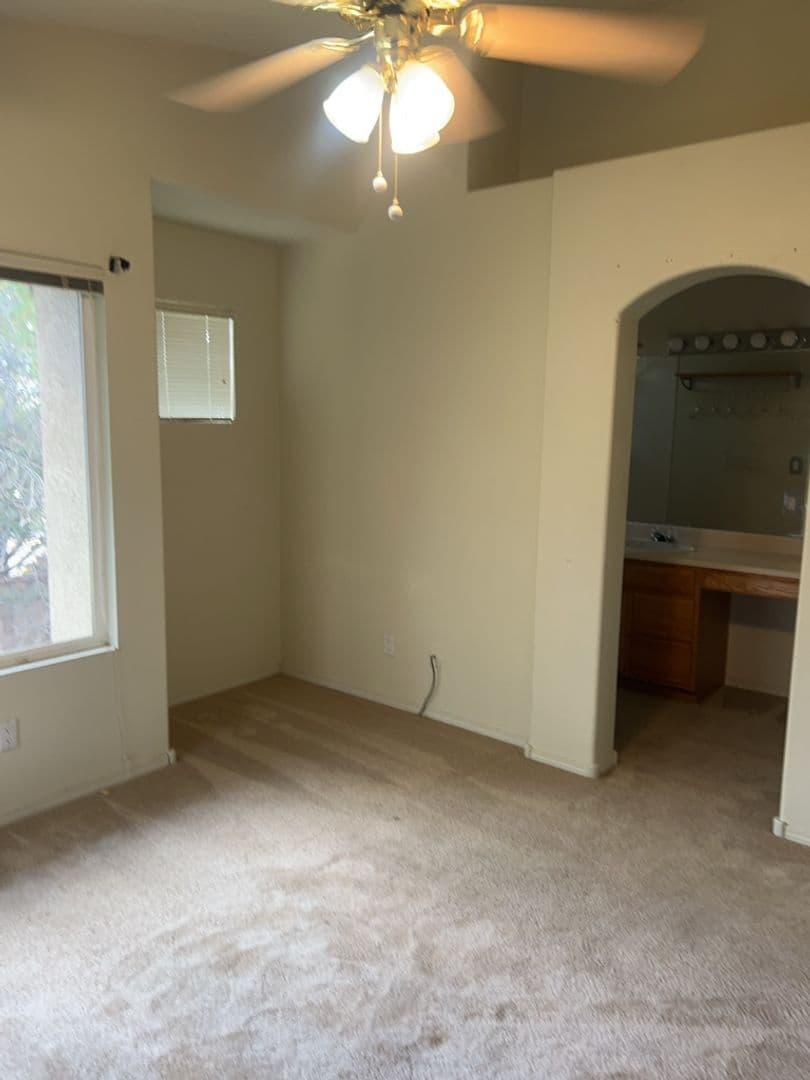 Albuquerque House: 7817 Louisiana Blvd NE Unit 202