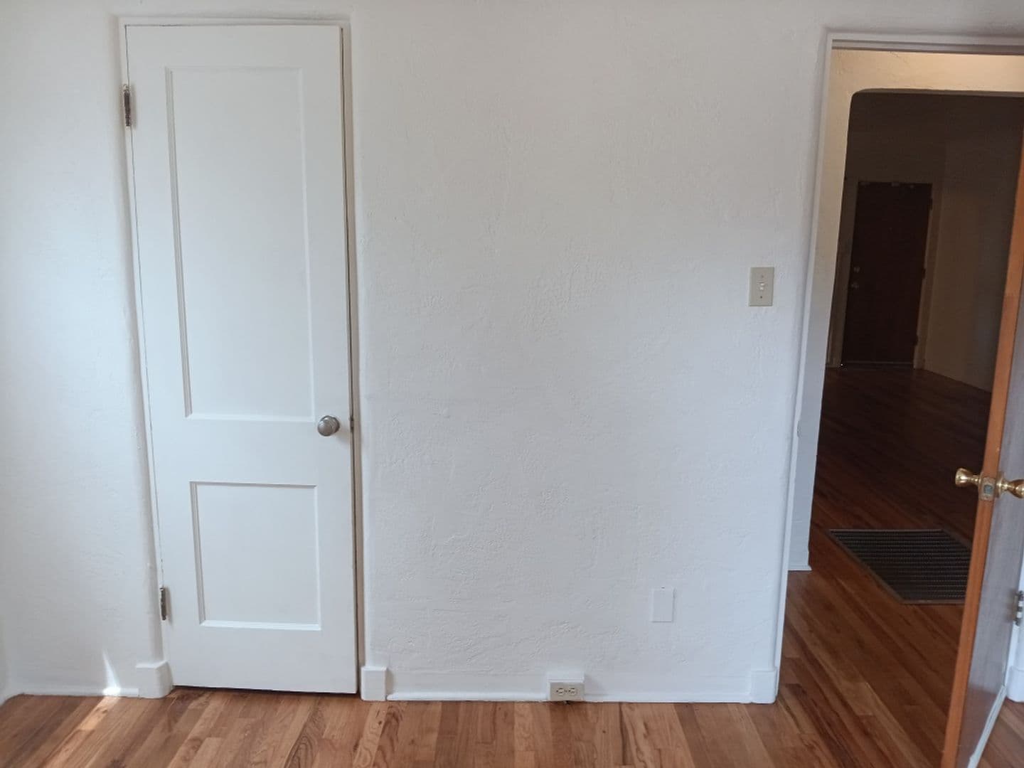 Albuquerque House: 230 Espanola St NE