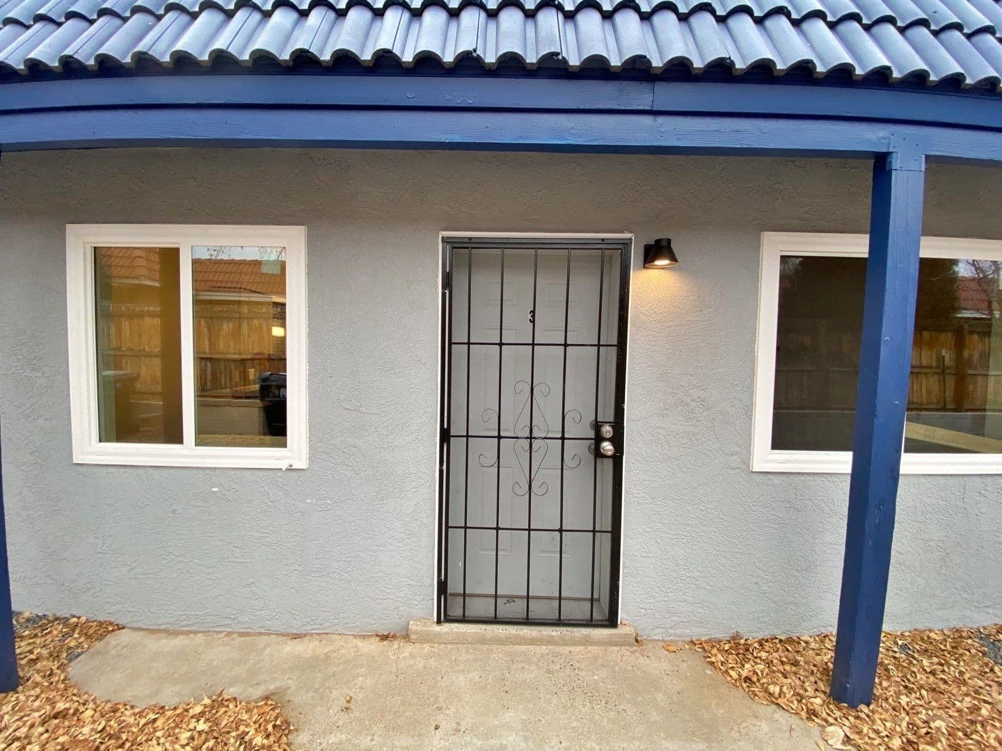 Albuquerque Apartment: 12120 Menaul Blvd NE