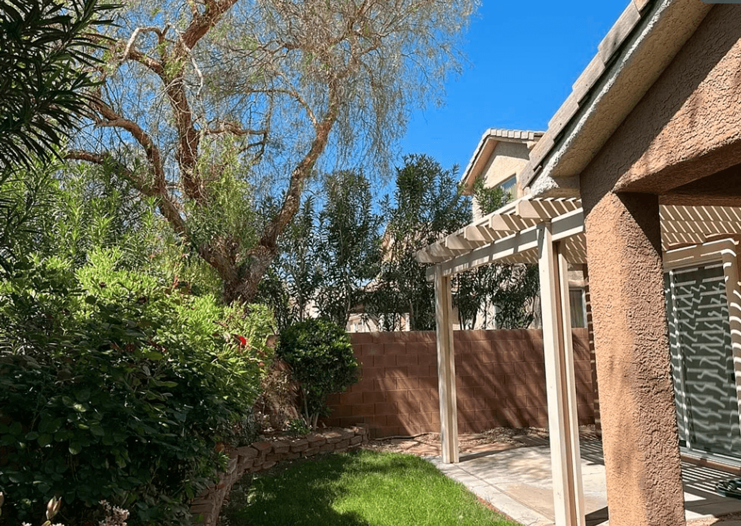 LAS VEGAS House: 11091 ZAROD RD