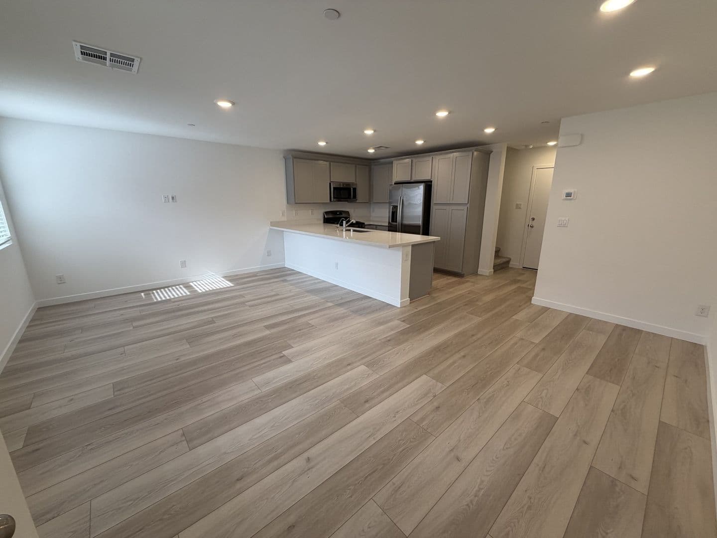LAS VEGAS House: 10771 BLAKE GARDENS CT