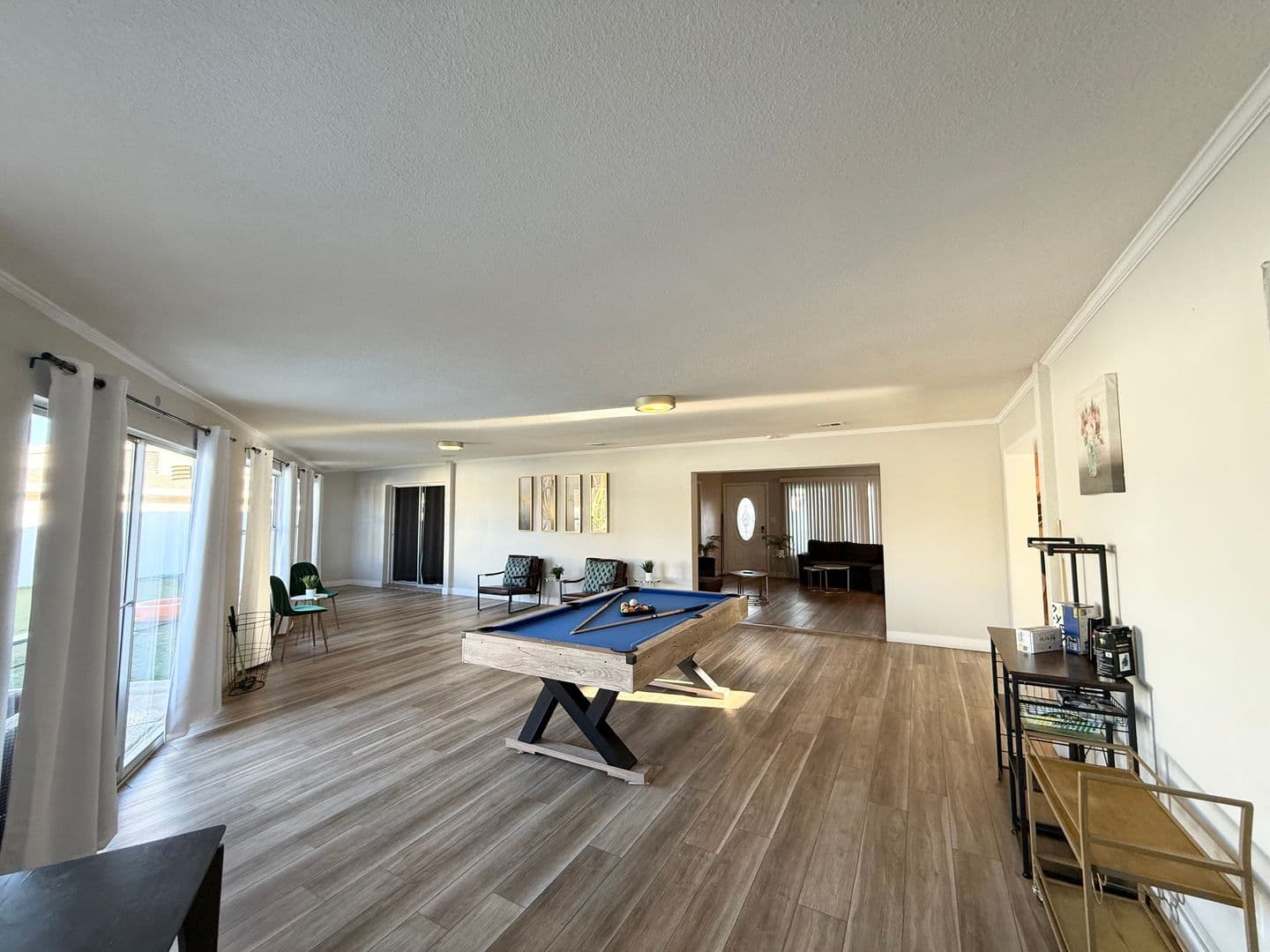 LAS VEGAS House: 1526 E TWAIN AVE