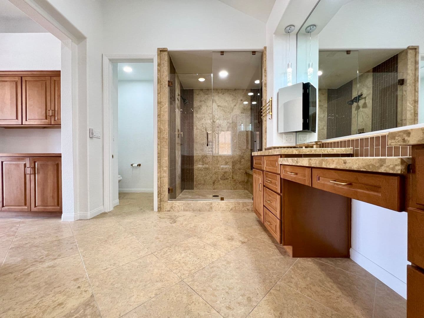 LAS VEGAS House: 5155 MAKENNA CT