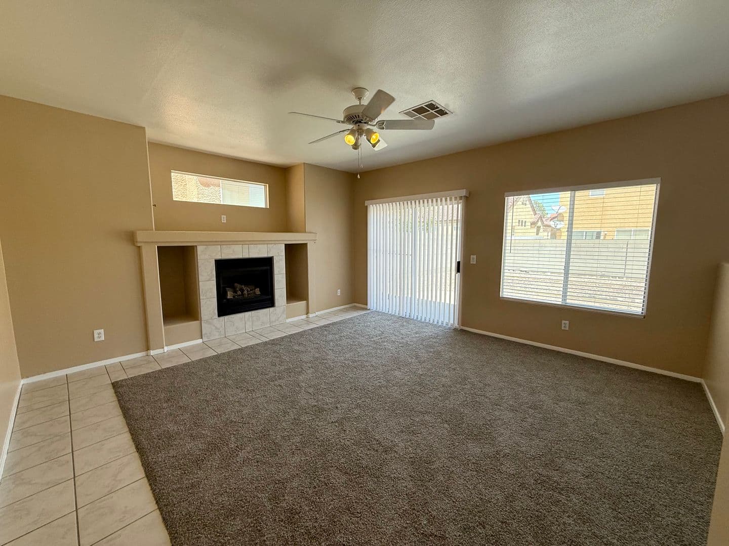 LAS VEGAS House: 8816 PINE PITCH