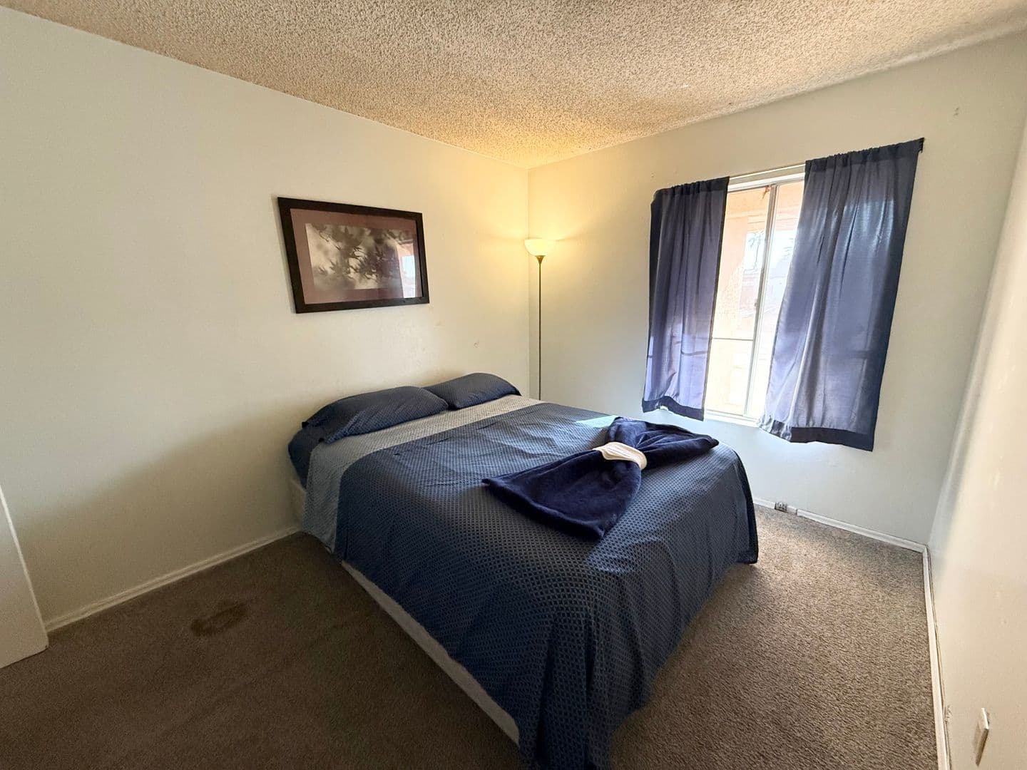 LAS VEGAS House: 2126 RAWHIDE ST.