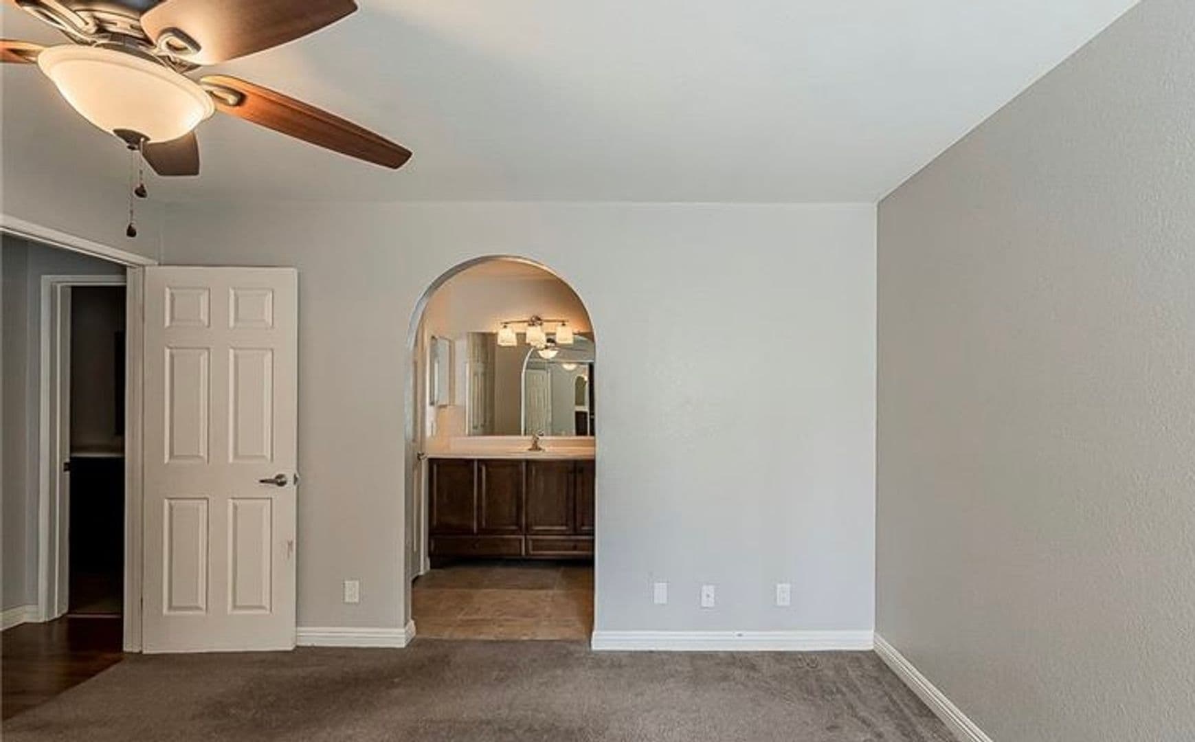 LAS VEGAS Condo: 2200 S FORT APACHE RD # 2213