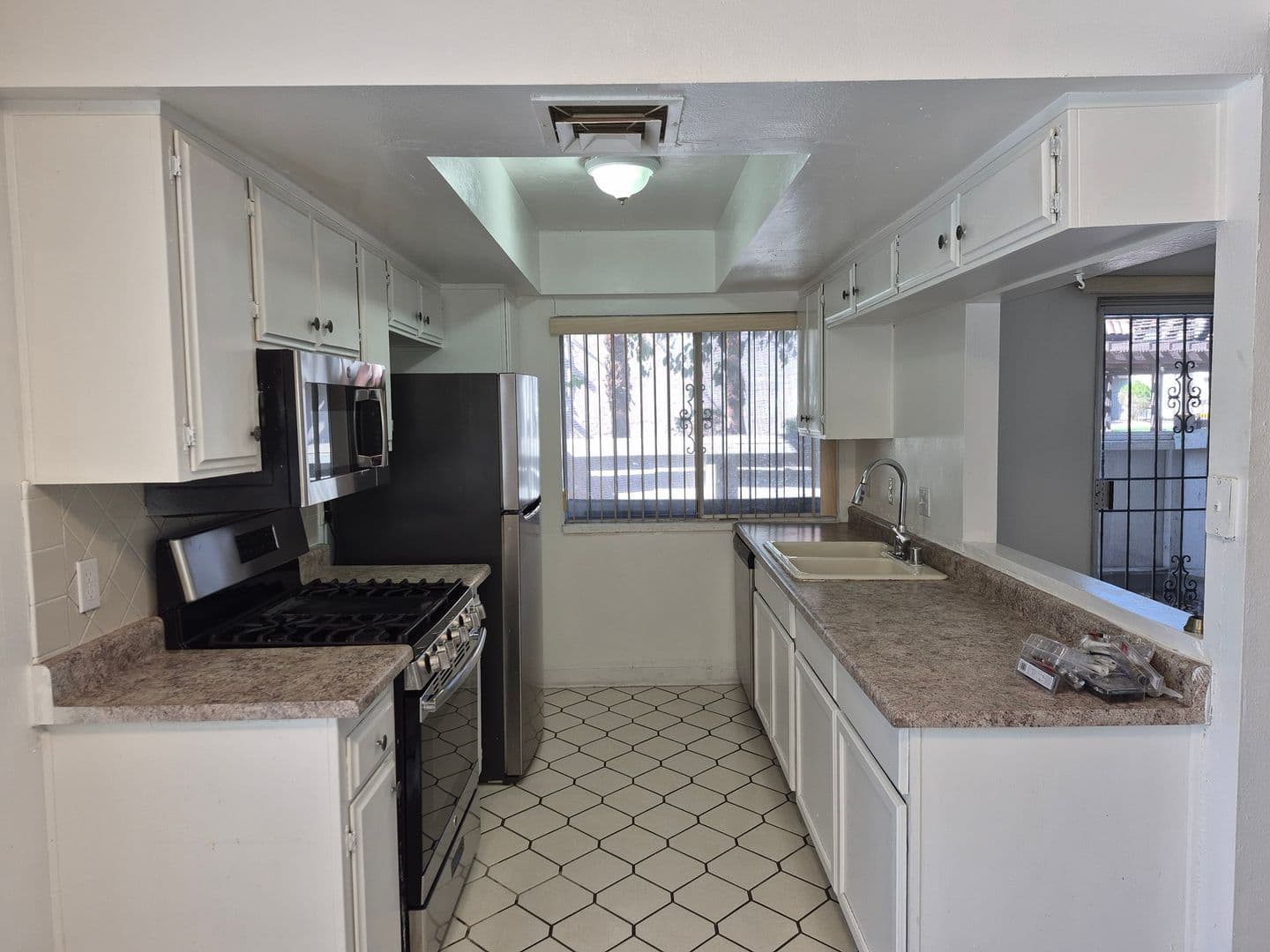 LAS VEGAS Condo: 1405 VEGAS VALLEY #225