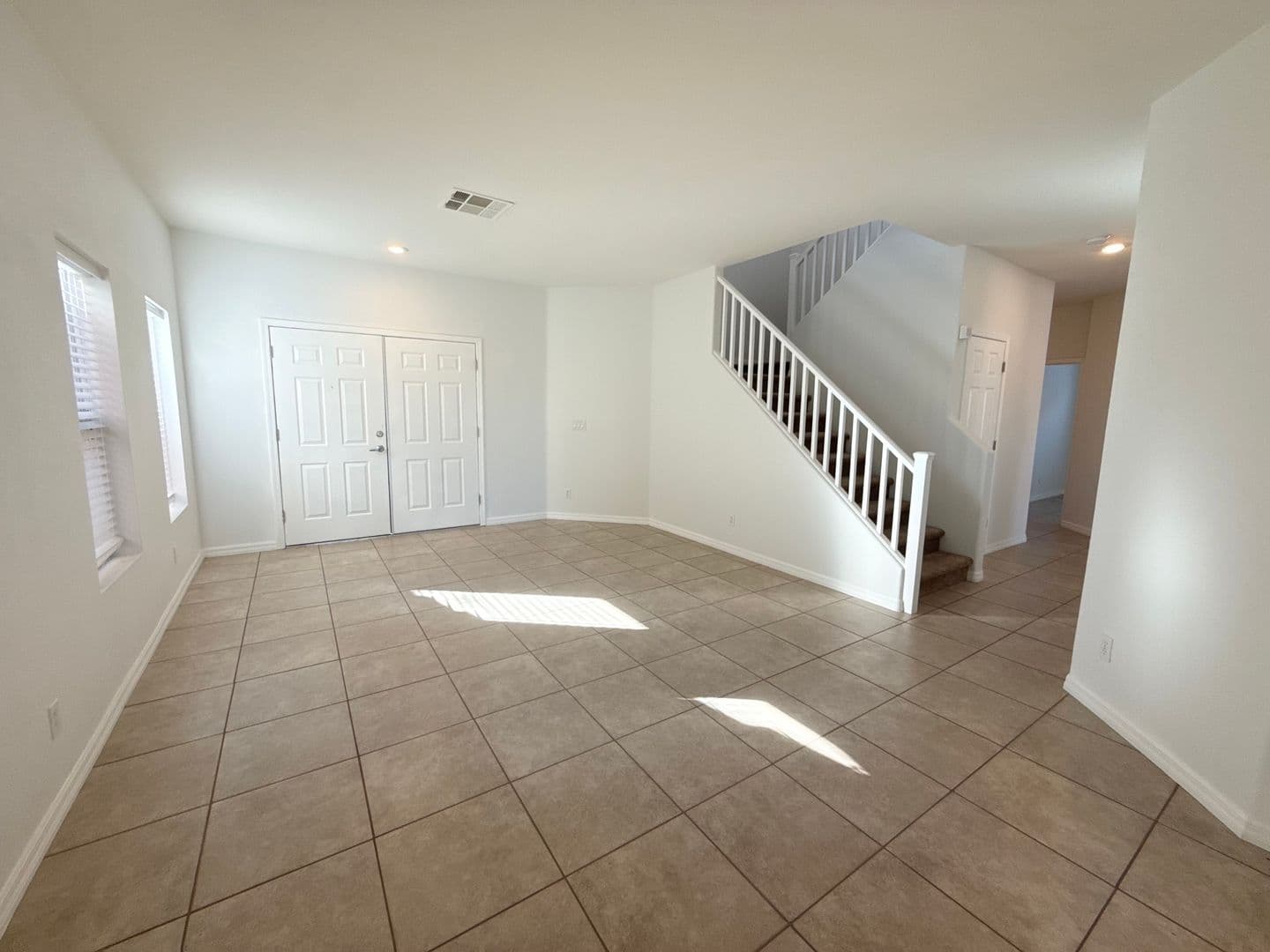 LAS VEGAS House: 1016 ROYAL PLUM LN
