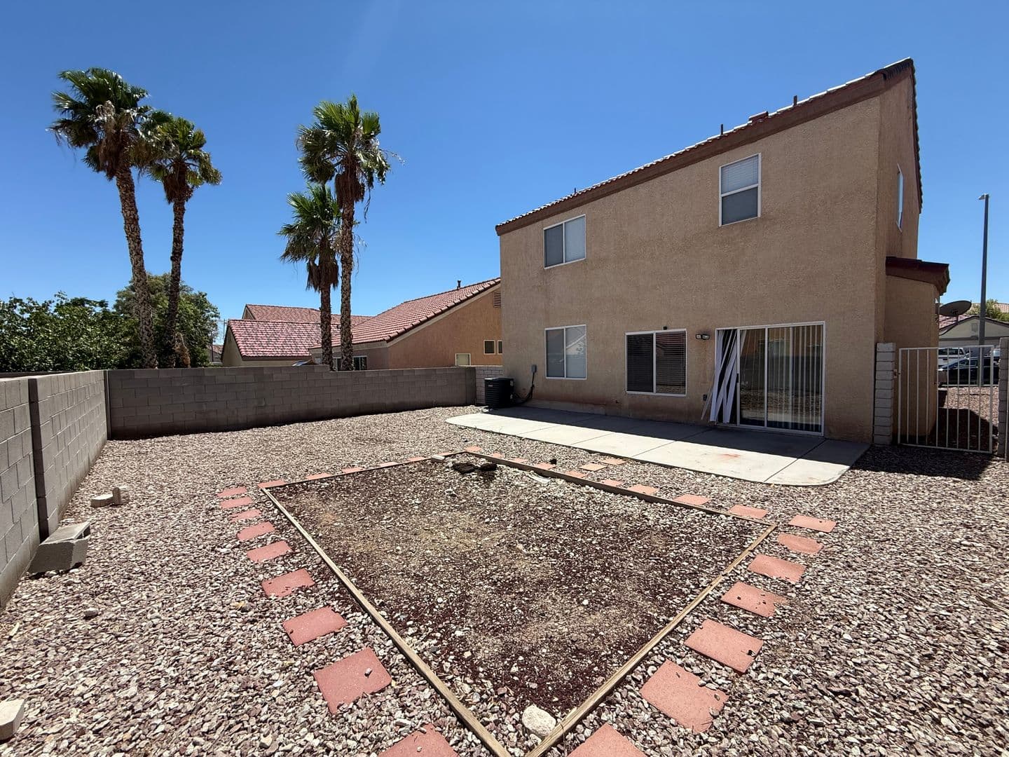 LAS VEGAS House: 8816 PINE PITCH