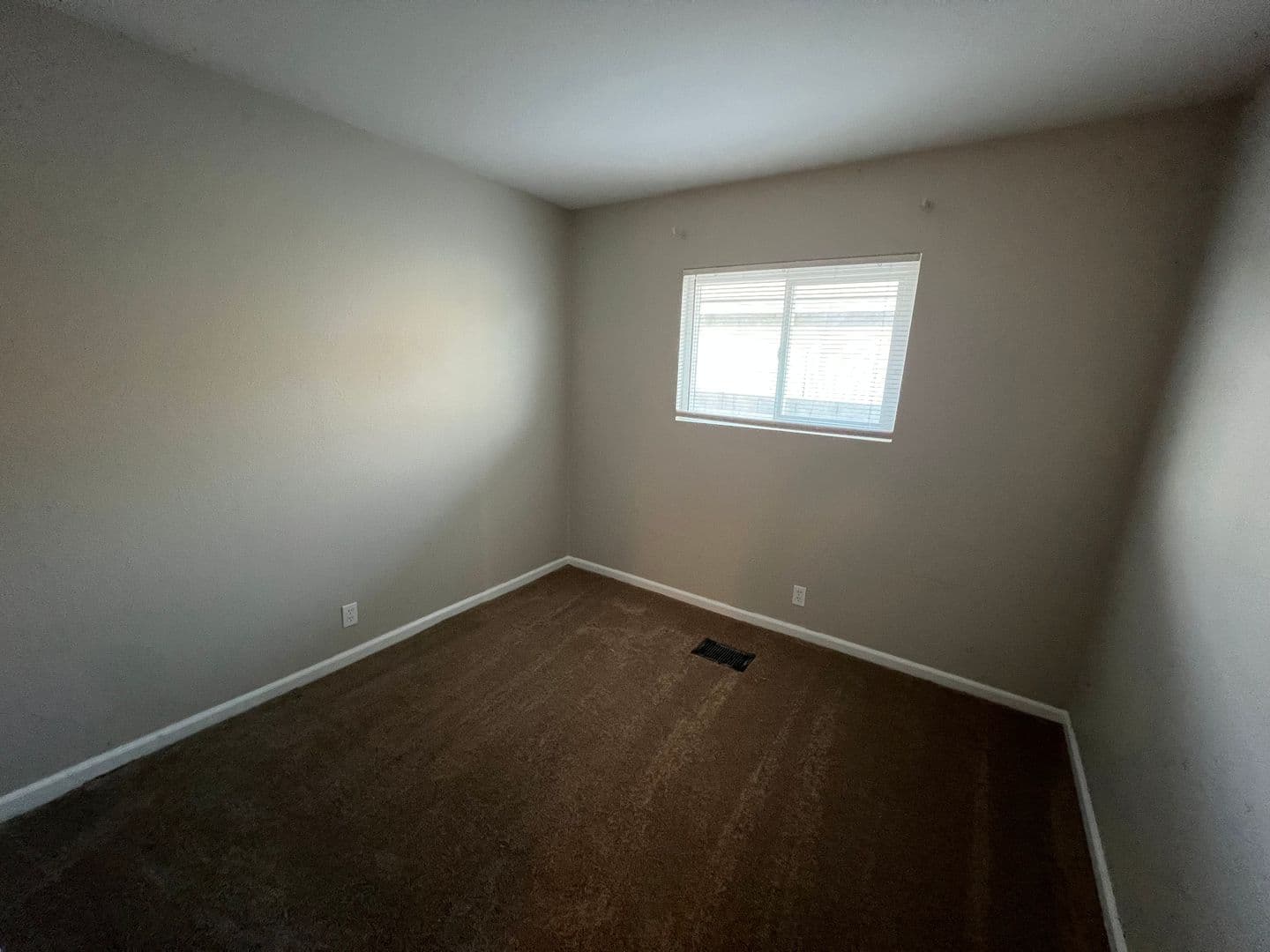 NORTH LAS VEGAS House: 2301 E BROOKS AVE