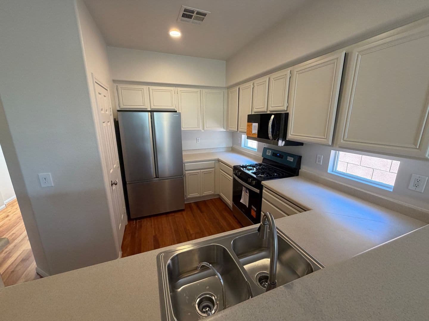 LAS VEGAS House: 11091 ZAROD RD