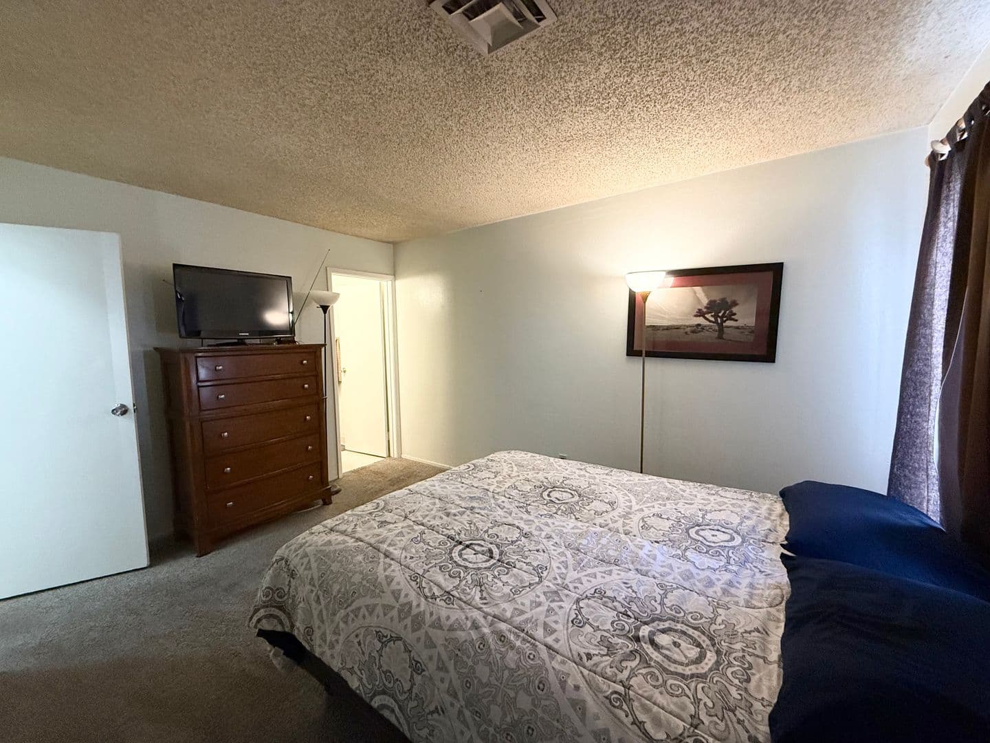 LAS VEGAS House: 2126 RAWHIDE ST.