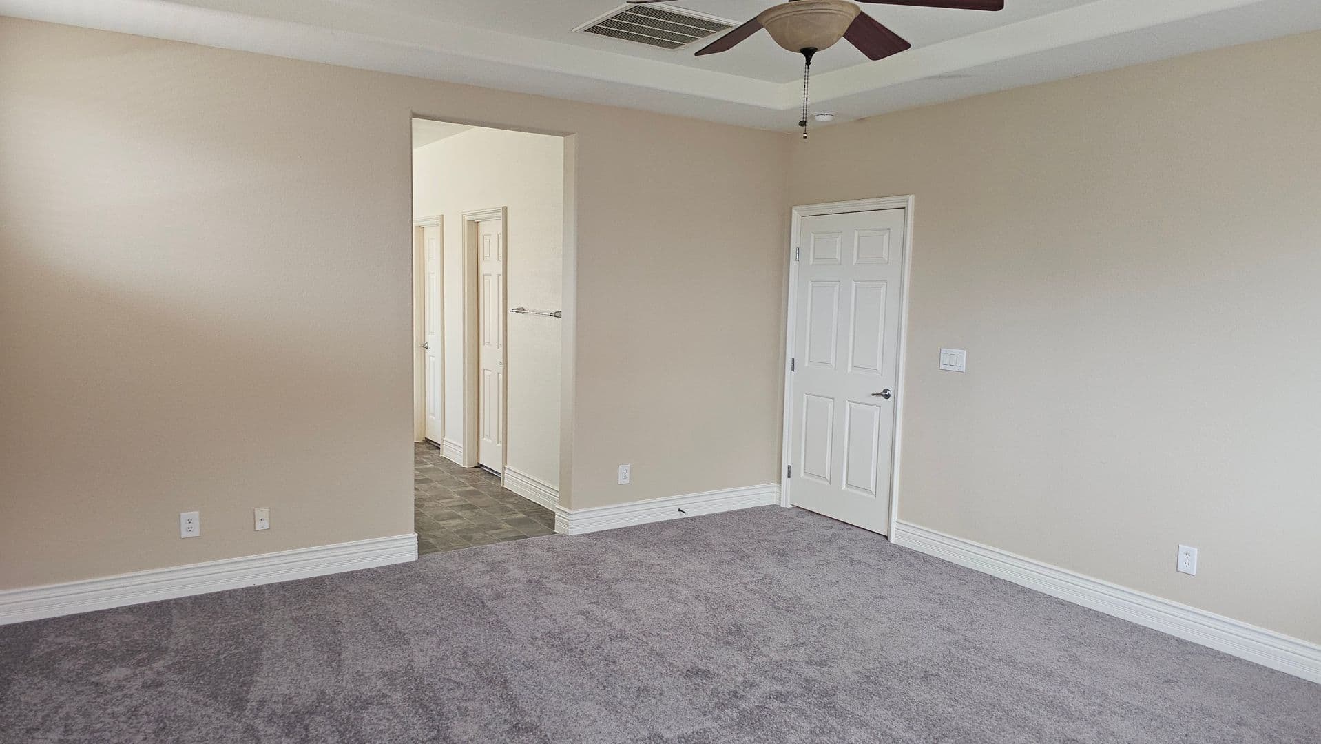 LAS VEGAS House: 119 HONORS COURSE