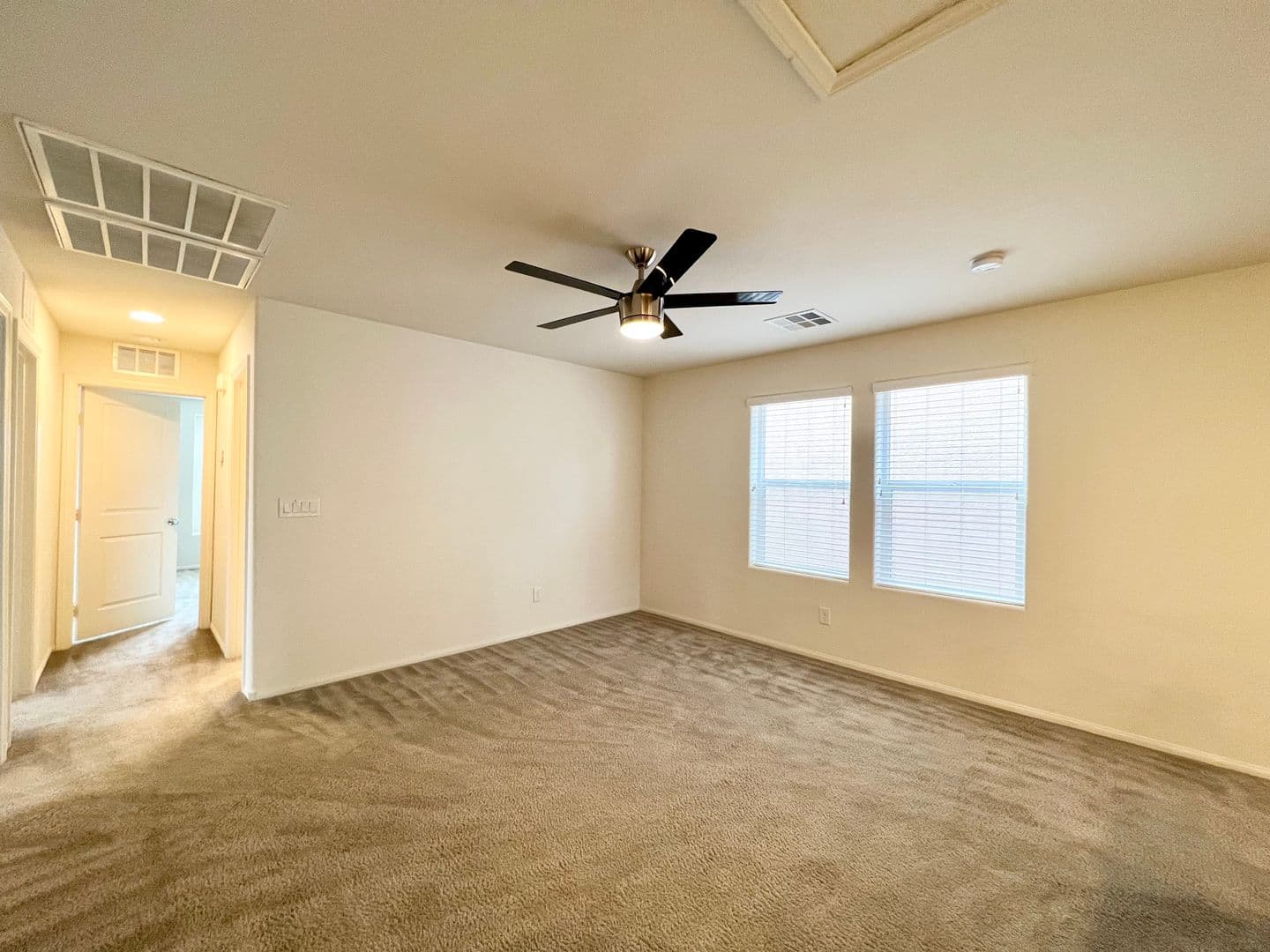 LAS VEGAS House: 9198 VALLEY BETICA