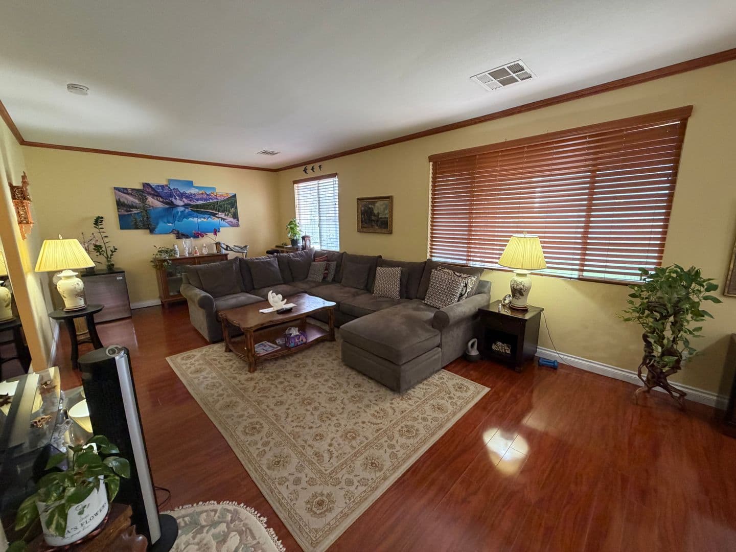 LAS VEGAS House: 1131 LAGUNA PARK CT