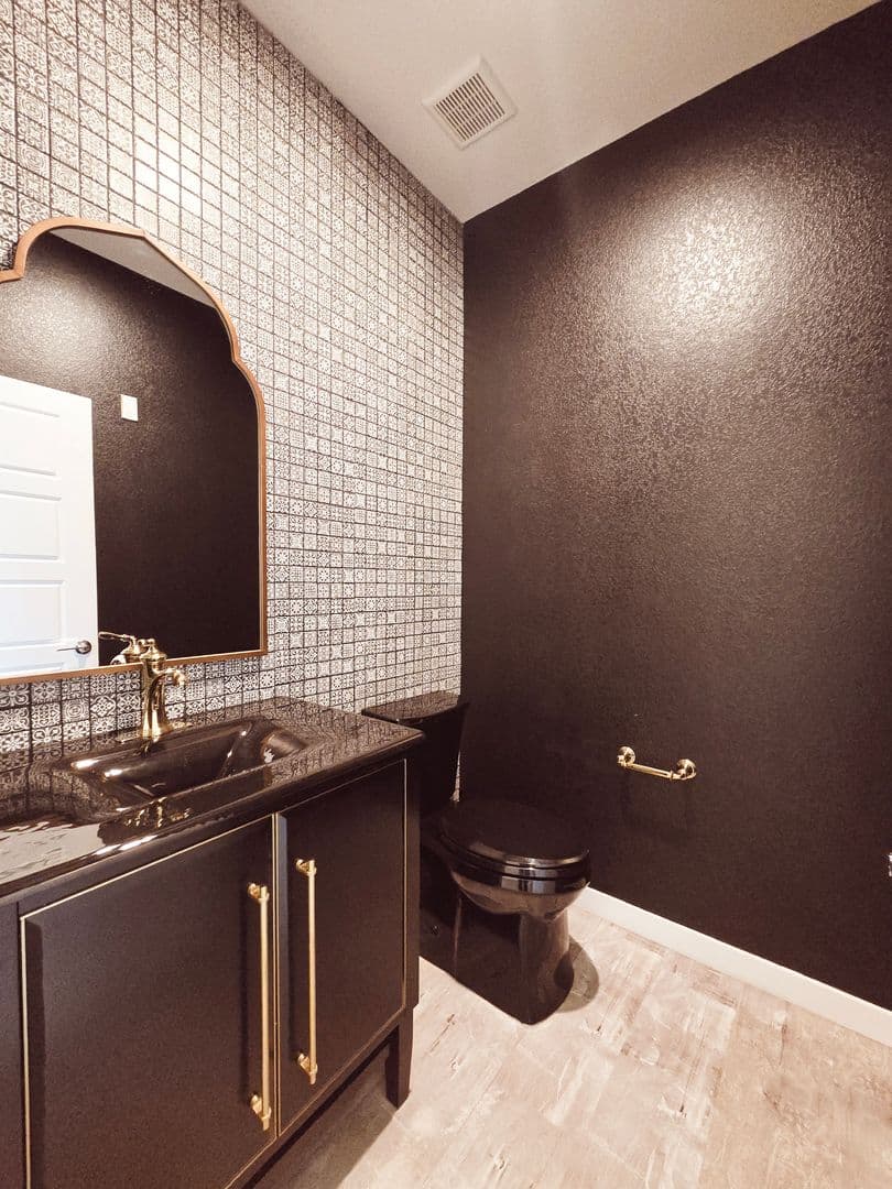 LAS VEGAS Condo: 11231 HIDDEN PEAK AVE #210