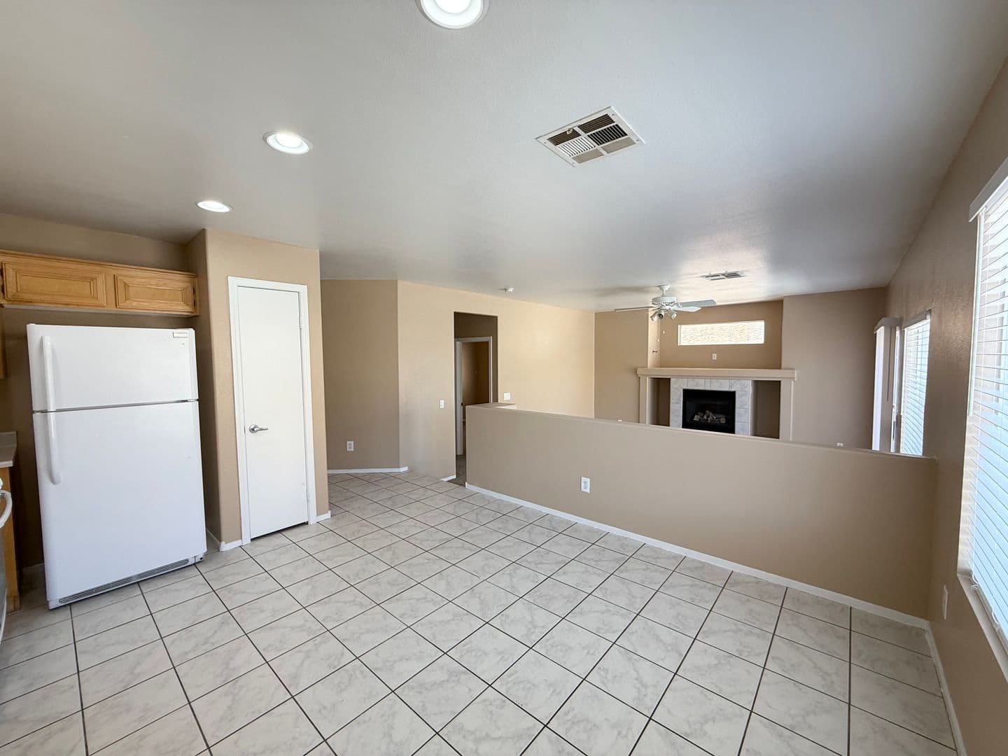 LAS VEGAS House: 8816 PINE PITCH